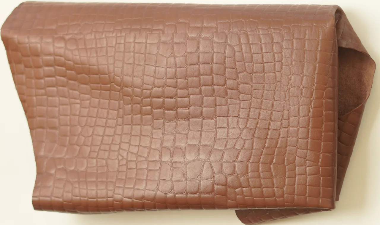 Full Grain Detail 2